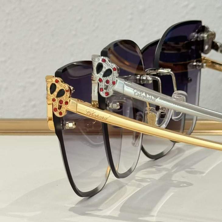 Picture of Chopard Sunglasses _SKUfw74405241fw